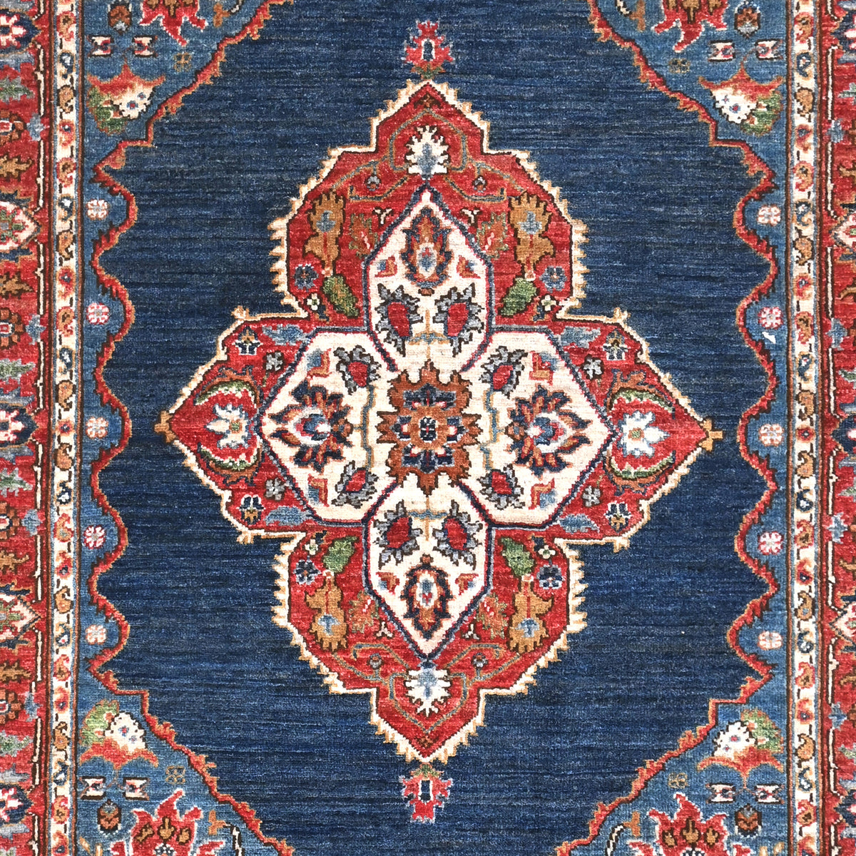 Hand-knotted Wool Small Rug 118cm x 178cm