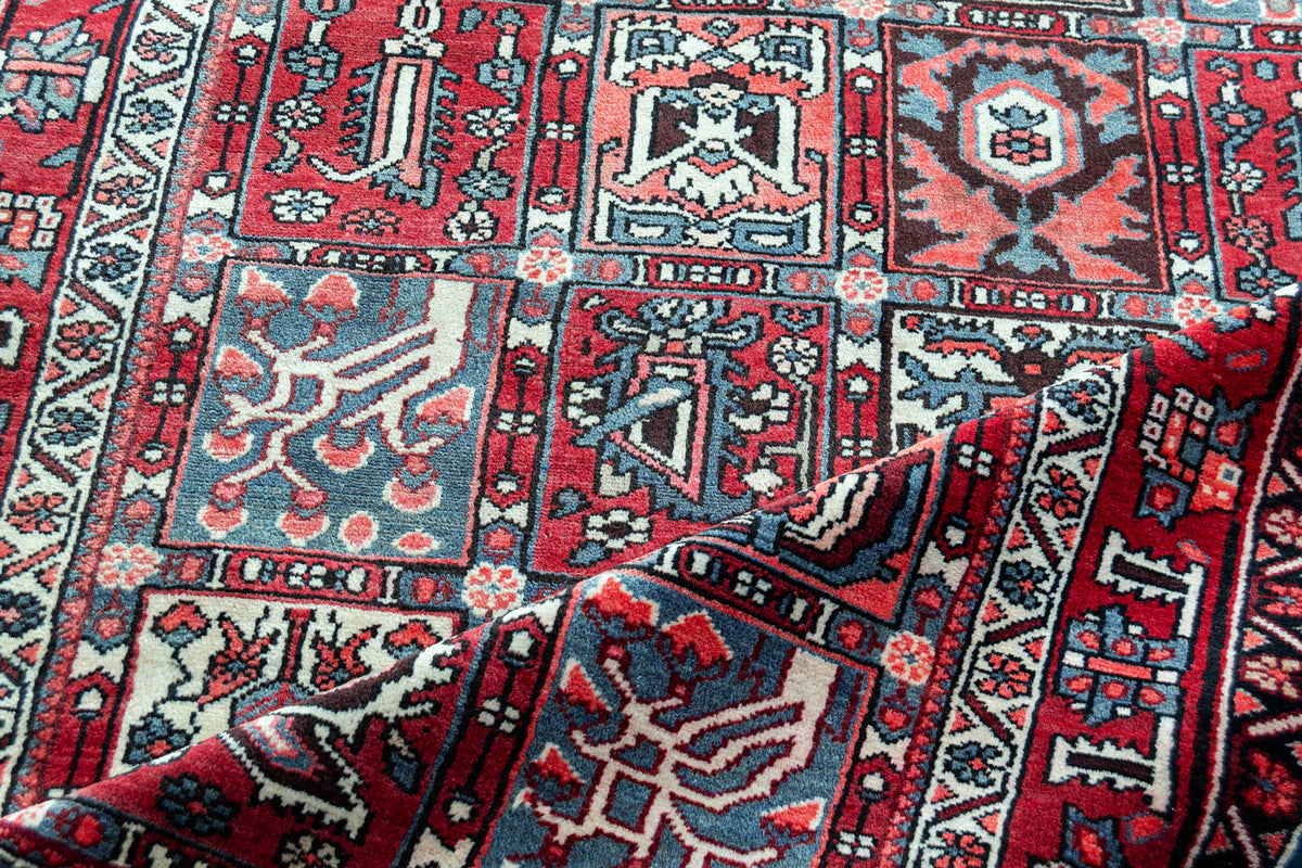 Hand-knotted Bakhtiari Wool Persian Hallway Runner 151cm x 295cm